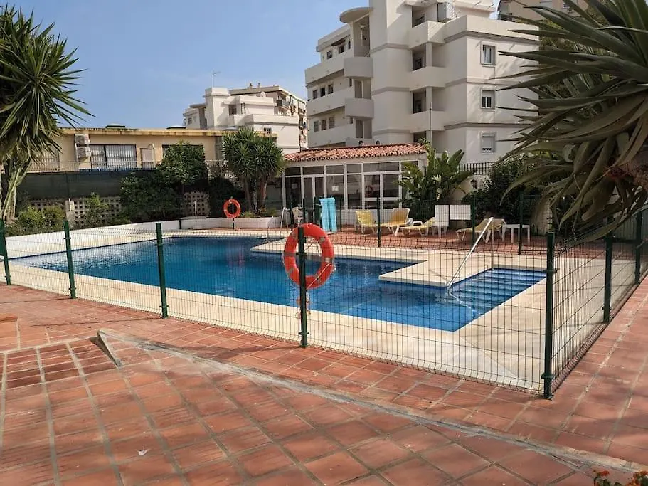 Апартаменты Estudio En Zona Bonanza A 5 Minutos De La Playa Бенальмадена