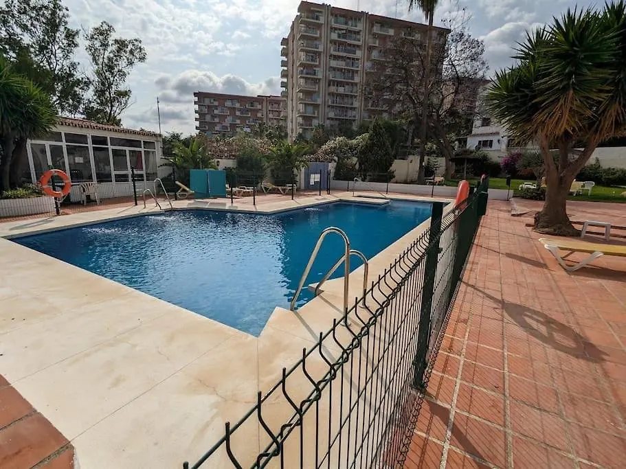 Апартаменты Estudio En Zona Bonanza A 5 Minutos De La Playa Бенальмадена