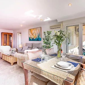 Frente Al Mar Con Increíbles Piscinas Apartamento Benalmádena